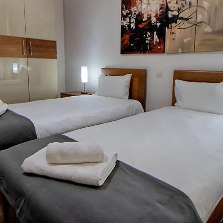 The - 4bed Sliemaseafront Fl 1 By Homely Apartamento *