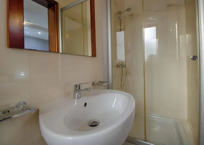 The - 4bed Sliemaseafront Fl 1 By Homely * Σλιέμα