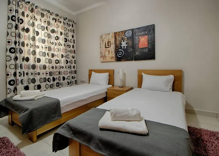 The - 4bed Sliemaseafront Fl 1 By Homely * Σλιέμα