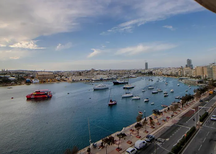 Διαμέρισμα The - 4bed Sliemaseafront Fl 1 By Homely *