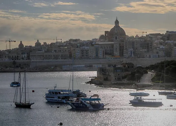 The - 4bed Sliemaseafront Fl 1 By Homely