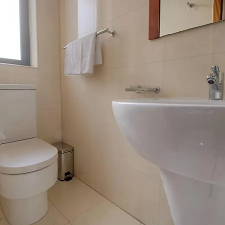 Apartament The - 4bed Sliemaseafront Fl 1 By Homely Sliema