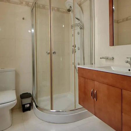 The - 4bed Sliemaseafront Fl 1 By Homely * Sliema