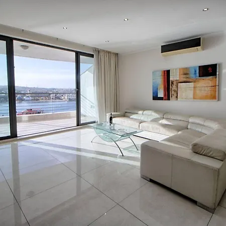 Lejlighed The - 4bed Sliemaseafront Fl 1 By Homely Sliema