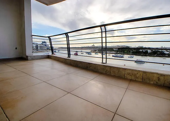 The - 4bed Sliemaseafront Fl 1 By Homely