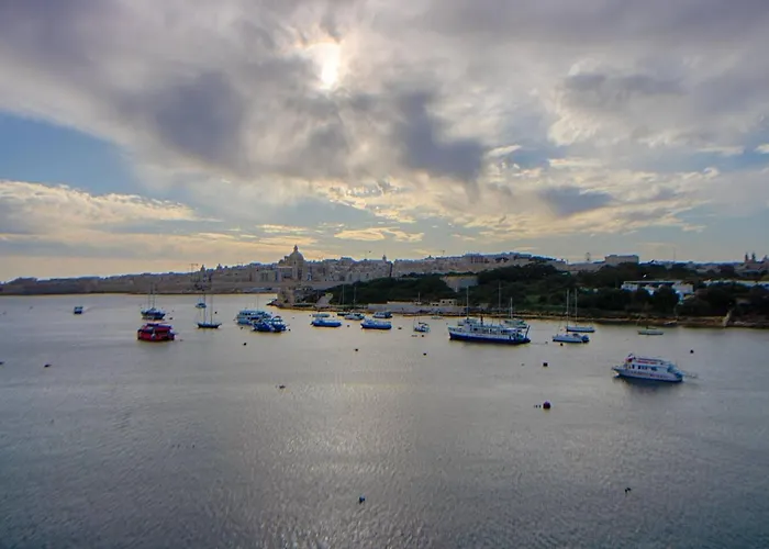 公寓 The - 4bed Sliemaseafront Fl 1 By Homely *