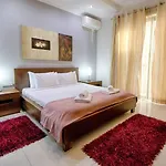 The - 4bed Sliemaseafront Fl 1 By Homely Apartment *