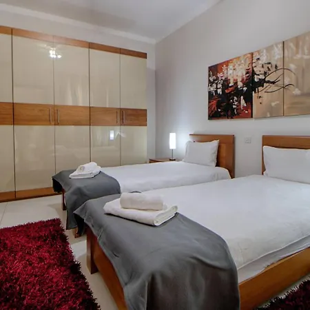 The - 4bed Sliemaseafront Fl 1 By Homely Daire Sliema